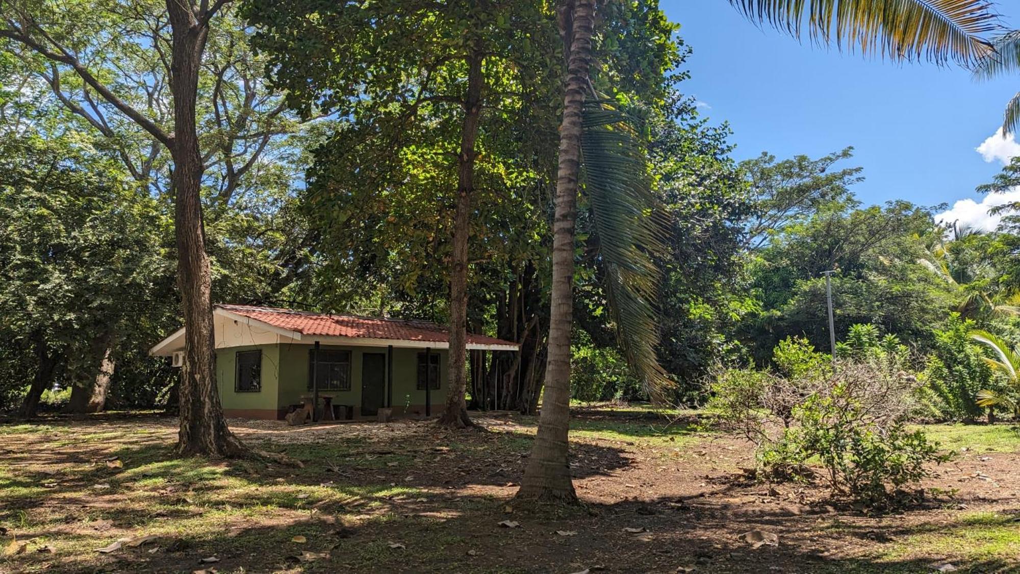 Iguana Street Houses Coco Exterior photo